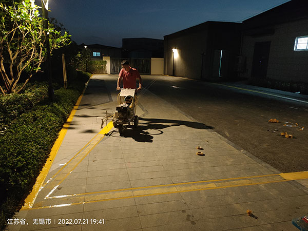 道路劃線，車位劃線，停車位劃線