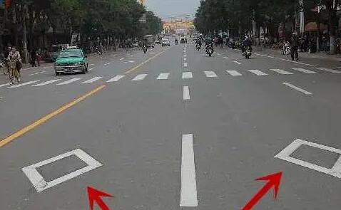 道路劃線(xiàn)，車(chē)位劃線(xiàn)，停車(chē)位劃線(xiàn)