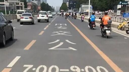 道路劃線(xiàn)，車(chē)位劃線(xiàn)，停車(chē)位劃線(xiàn)