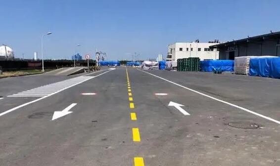 宿遷廠區(qū)道路劃線哪里便宜？找飛揚市政
