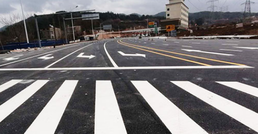 蘇州道路劃線分析，一條路最多有幾條實(shí)線