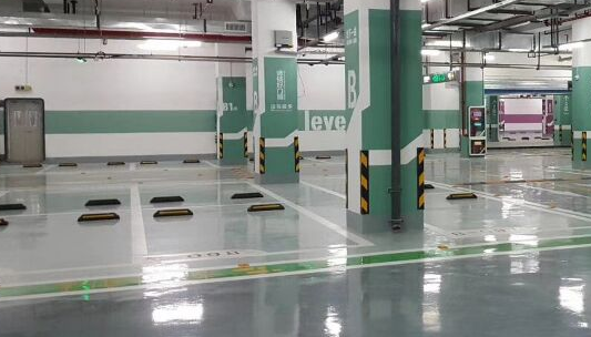 蘇州車位劃線分析，一萬五平方可畫多少個車位呢？