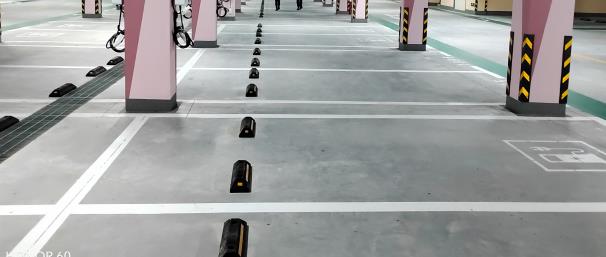 合肥車位劃線解析，地下車庫減速帶設置原則？