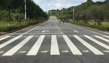 蘇州車位劃線分析，化工廠人行道劃線依據(jù)什么規(guī)范? 