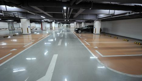 酒店設(shè)計規(guī)范及標(biāo)準(zhǔn)停車位劃線配比？