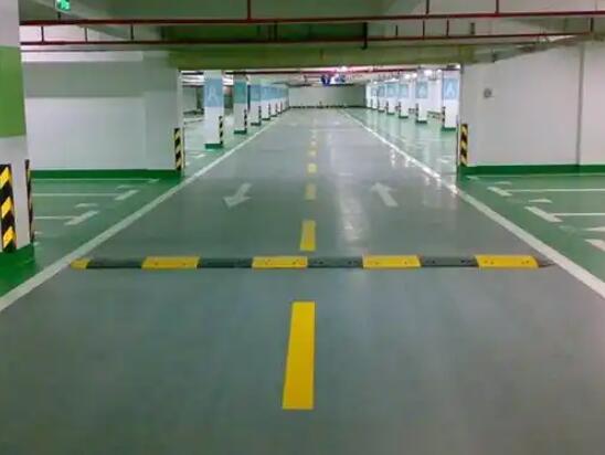 專業(yè)停車位劃線，解鎖高效停車與安全管理的關(guān)鍵密碼